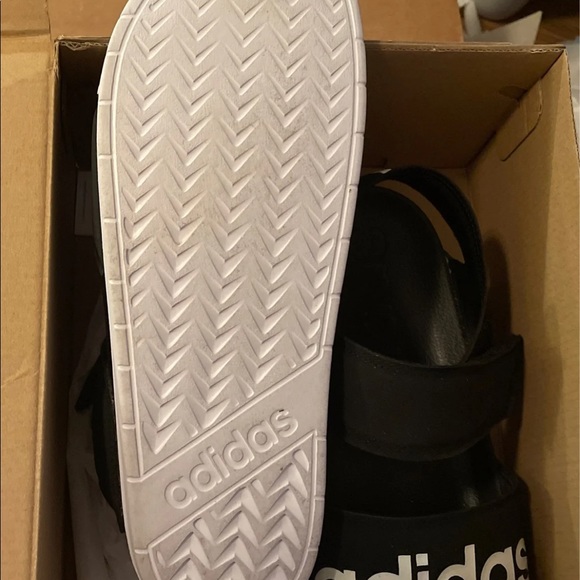 Adidas sandals - Picture 3 of 3